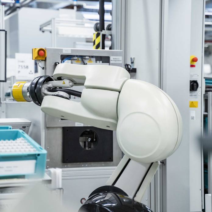 VKS Automatización Industrial · Expertos Automatización Industrial, Robotica, IA y Mecatrónica en Penedès i Garraf