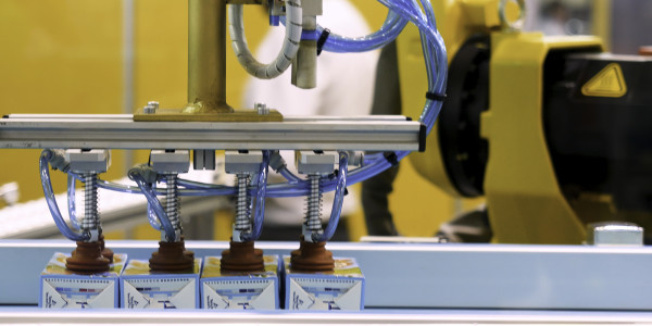 Robots Industriales / Robotización / Cobots Banyeres del Penedès · Robot de Envasado Alta Velocidad (Pick and Place)
